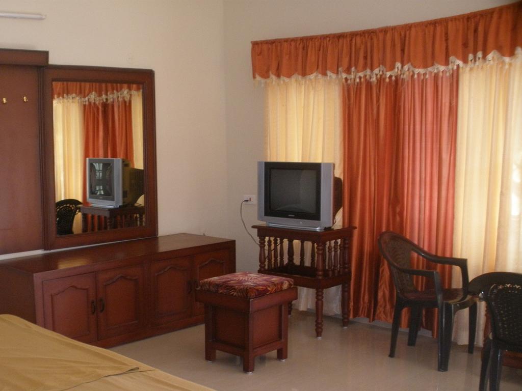 Jungle Palace Homestay Thekkady Kamer foto